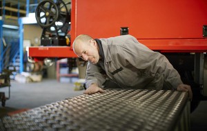 assemblage en sous traitance, sous traitance, assemblage mécanique, assemblage pneumatique, assemblage hydraulique, assemblage électrique, chaudronnerie, véhicule incendie, réparation, carrosserie industrielle