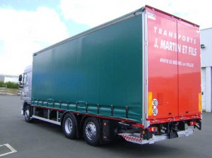 Porteur 26T PLSC+hayon remorquant
